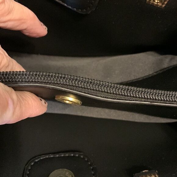 NWOT BLACK handbag with shoulder strap included. Purchased NEW but never carried - Picture 5 of 14